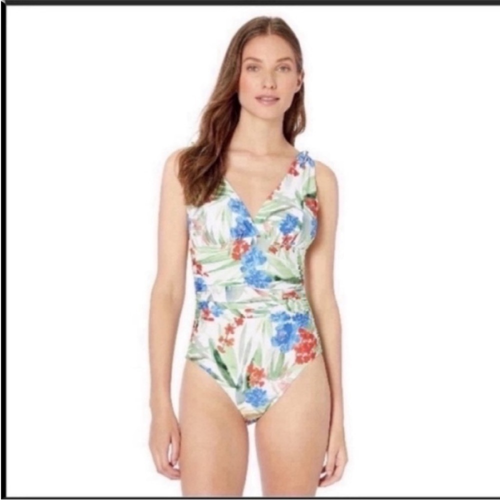 Athena Over The Shoulder Surplice One Piece NWT
Size 8